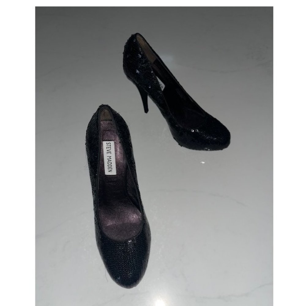 Steve Madden Black High Heels with Synthetic Sequins